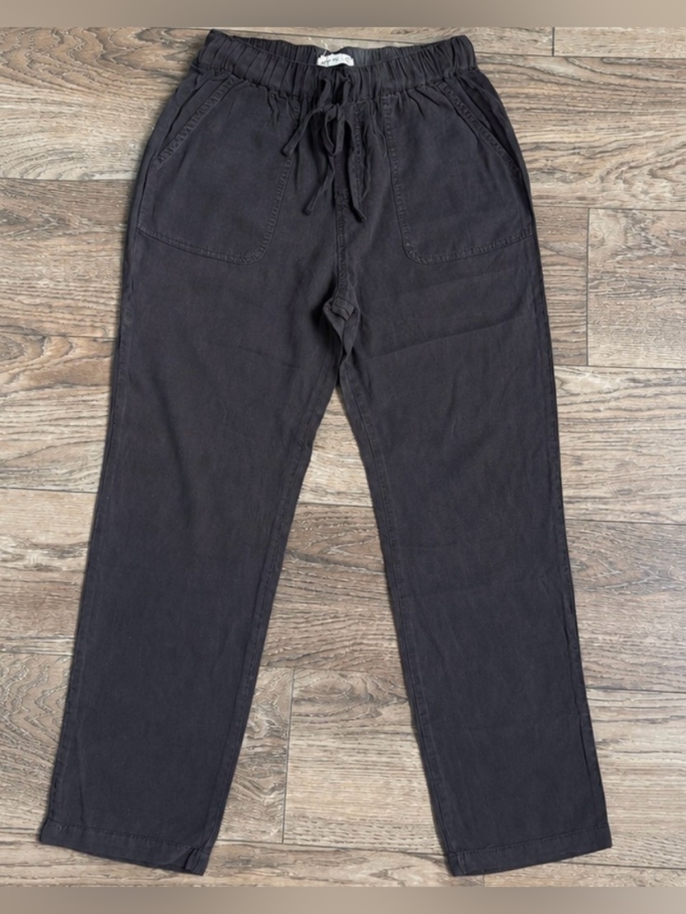 35.  NWT Active USA Ultra Soft Pull-On Pants